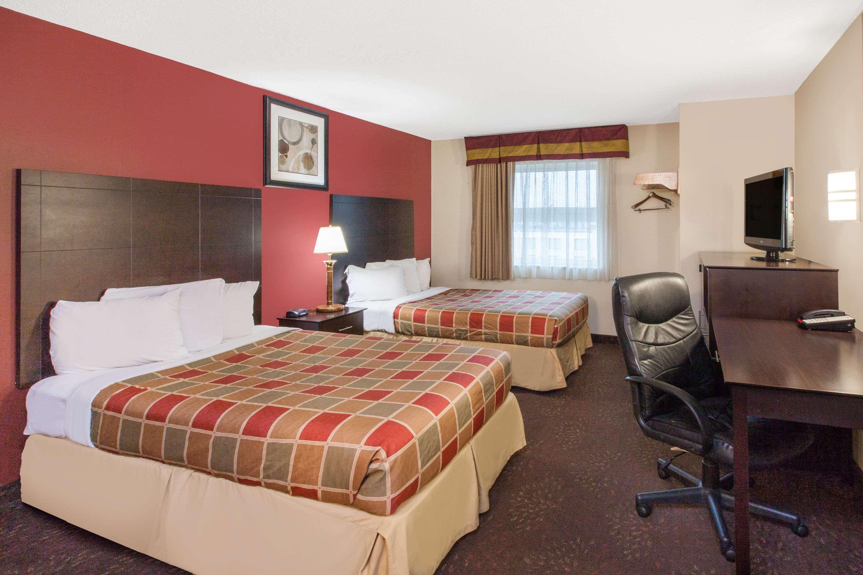 Travelodge By Wyndham Romulus Detroit Airport Εξωτερικό φωτογραφία
